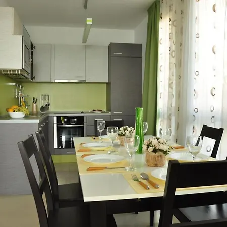 Mia Cassa Apartment *