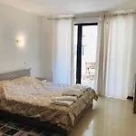 Mia Cassa Apartment *
