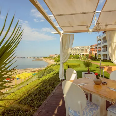 Mia Cassa * 圣弗拉斯