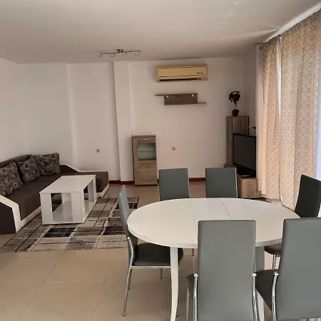 Mia Cassa * 圣弗拉斯