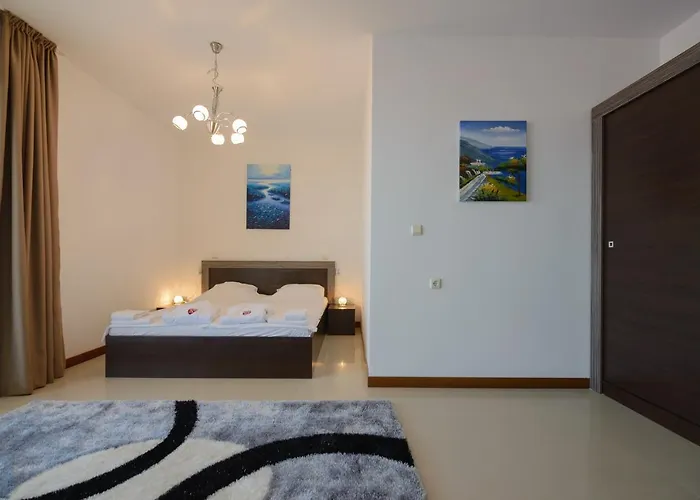 Mia Cassa Свети-Влас